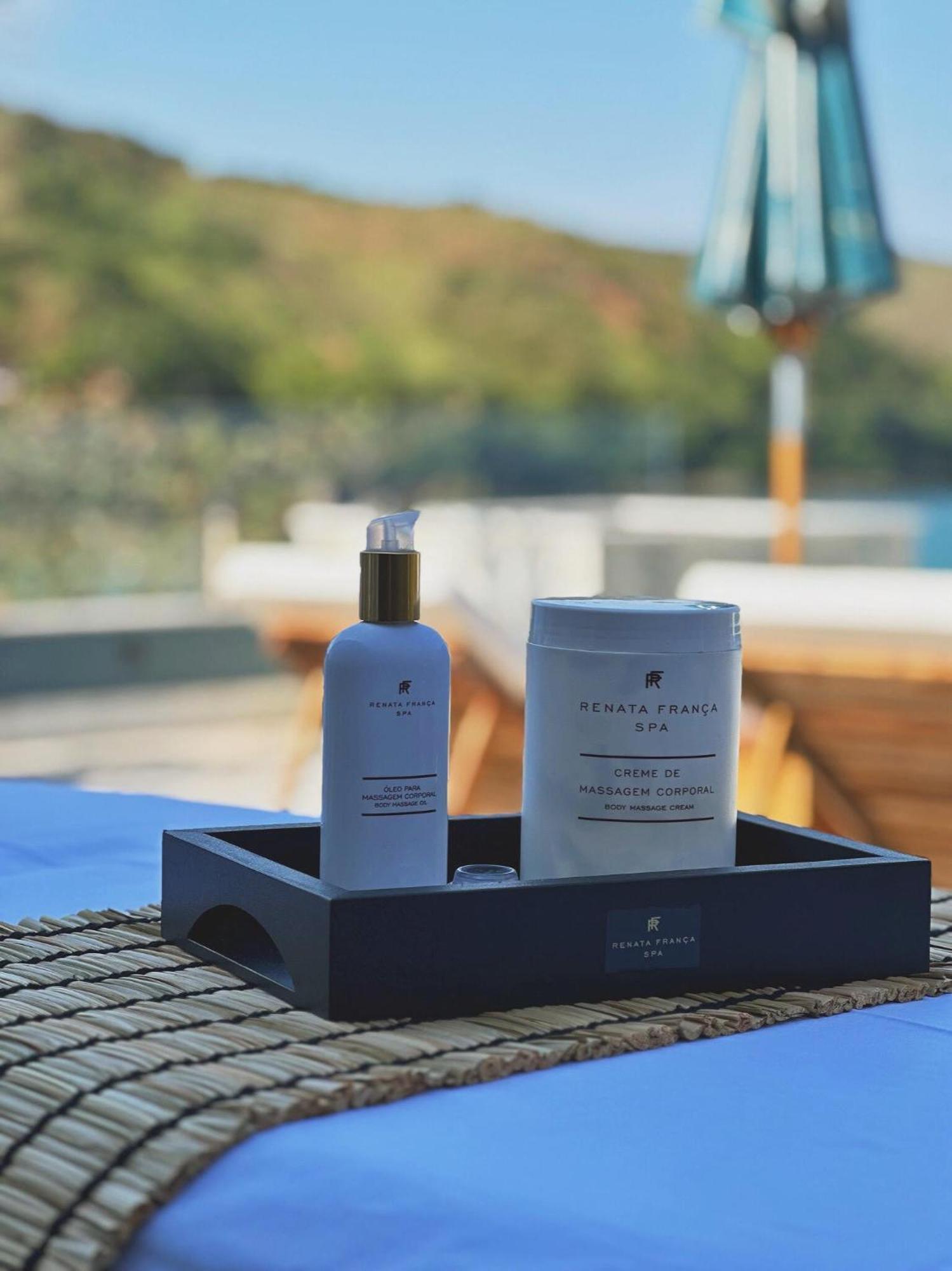 Duke Beach Hotel 마레지아스 외부 사진