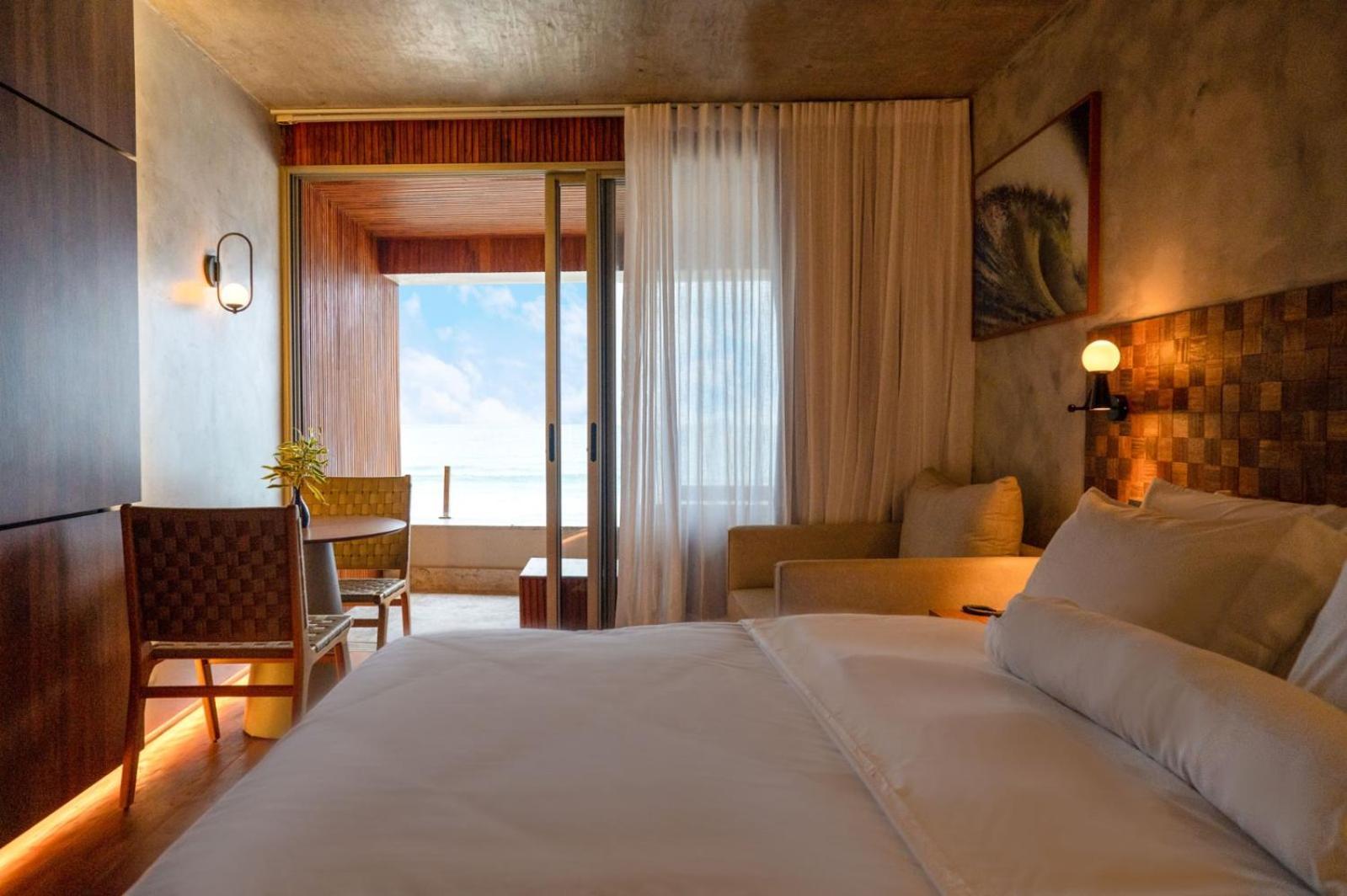 Duke Beach Hotel 마레지아스 외부 사진