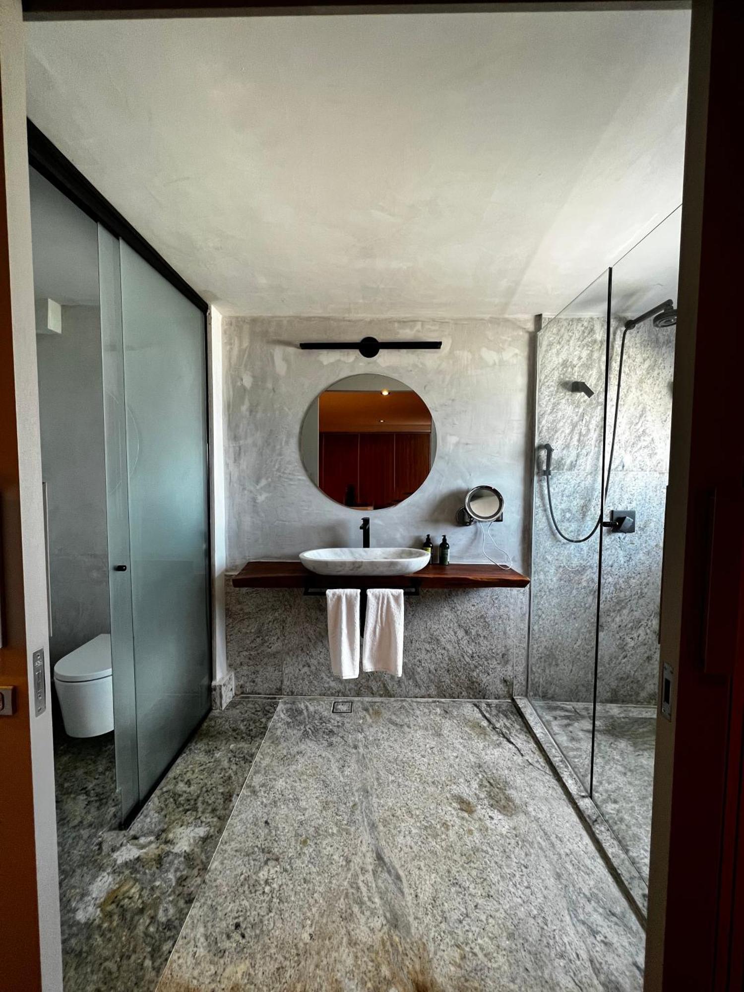 Duke Beach Hotel 마레지아스 외부 사진