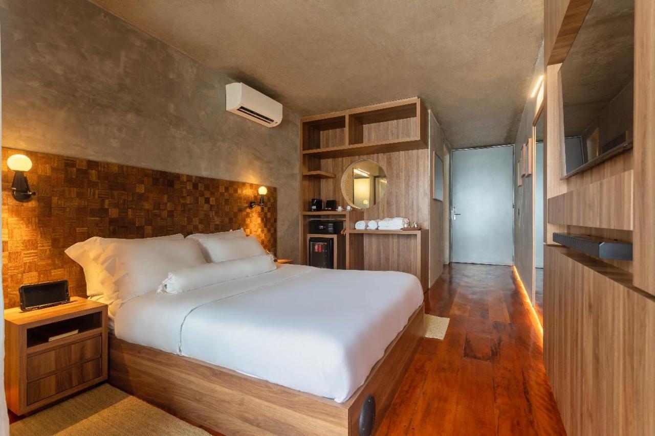 Duke Beach Hotel 마레지아스 외부 사진